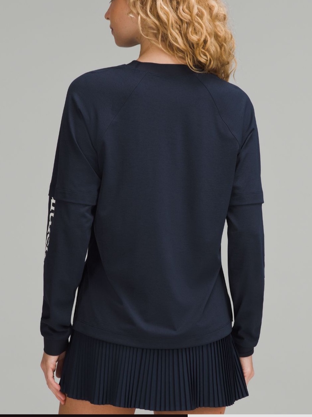 NWOT lululemon athletica Navy Long-Sleeve Tennis Club Logo LONG TEE - Picture 3 of 7